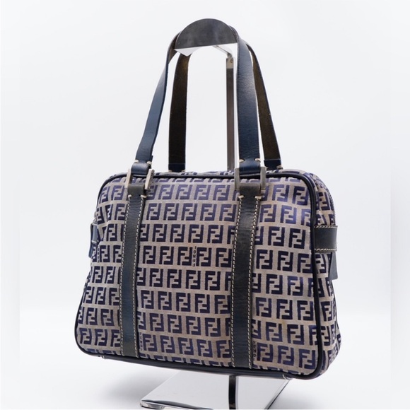 ❌SOLD❌Fendi Zucca small Boston bag - Picture 2 of 14